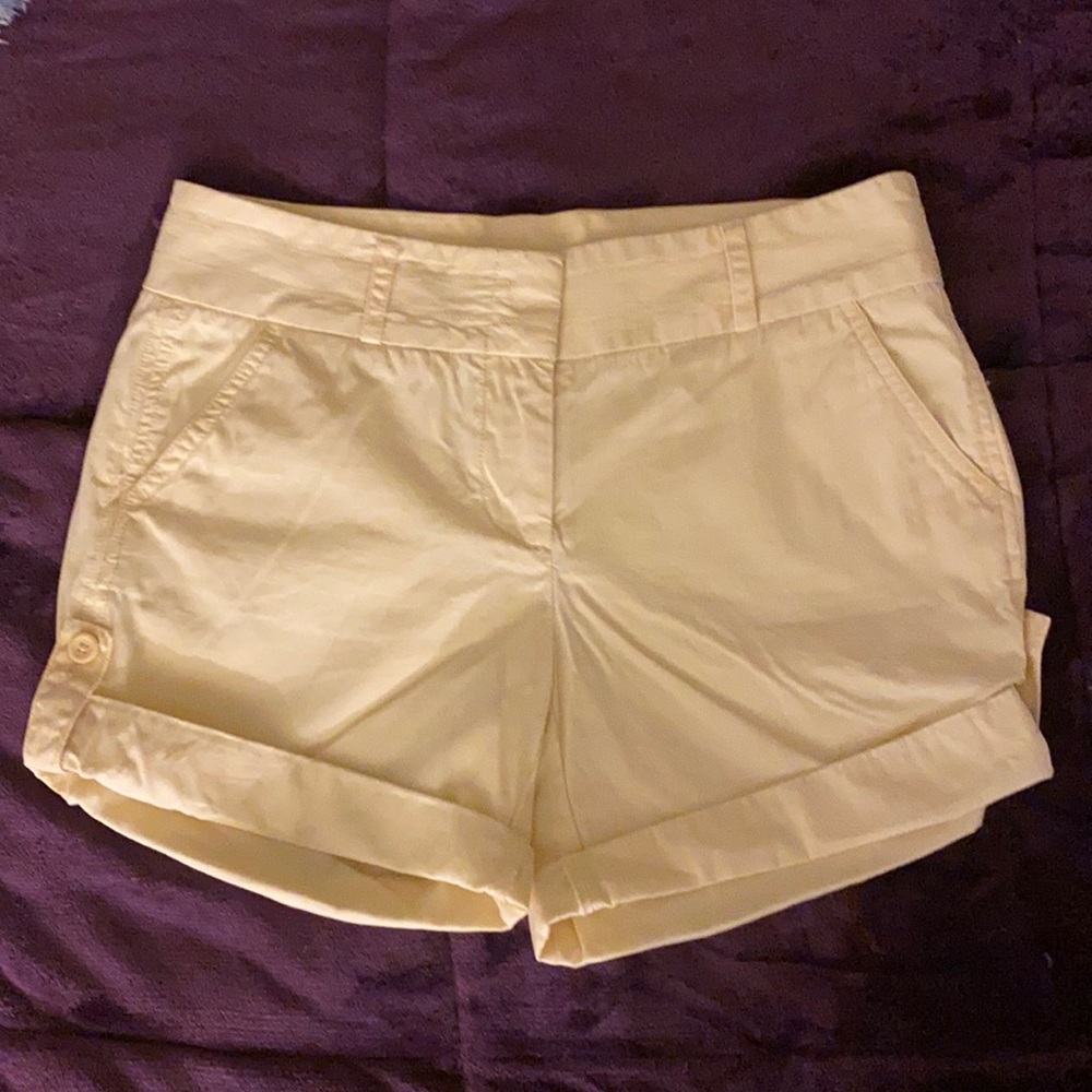 Pale Yellow J. Crew City Fit Shorts // Rolled Hem
